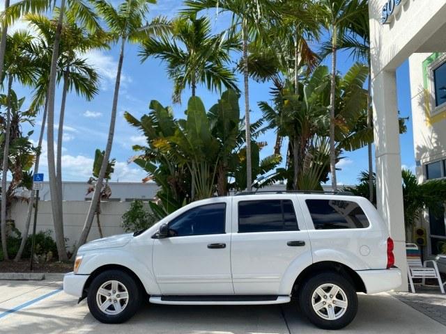 2004 Bright White /Med Slate Gray Dodge Durango Limited LOW MILES 55,294 (1D4HD58N24F) with an 4.7L V8 Magnum Engine engine, Automatic transmission, located at 4701 North Dixie Hwy, Pompano Beach, FL, 33064, (954) 422-2889, 26.240938, -80.123474 - OUR WEBPAGE FLORIDACARS1.COM HAS OVER 100 PHOTOS AND FREE CARFAX LINK 2004 Dodge Durango Limited 4 Door Wagon/Sport Utility 4.7L V8 F Gasoline 18 MPG Rear Wheel Drive Features ABS Brakes Air Conditioning Alloy Wheels AM/FM Stereo Automatic Transmission CD Audio Cruise Control Fold-Away Third Row Lea- Photo#30