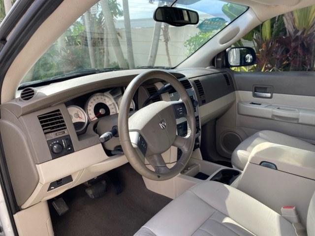 2004 Bright White /Med Slate Gray Dodge Durango Limited LOW MILES 55,294 (1D4HD58N24F) with an 4.7L V8 Magnum Engine engine, Automatic transmission, located at 4701 North Dixie Hwy, Pompano Beach, FL, 33064, (954) 422-2889, 26.240938, -80.123474 - OUR WEBPAGE FLORIDACARS1.COM HAS OVER 100 PHOTOS AND FREE CARFAX LINK 2004 Dodge Durango Limited 4 Door Wagon/Sport Utility 4.7L V8 F Gasoline 18 MPG Rear Wheel Drive Features ABS Brakes Air Conditioning Alloy Wheels AM/FM Stereo Automatic Transmission CD Audio Cruise Control Fold-Away Third Row Lea- Photo#47