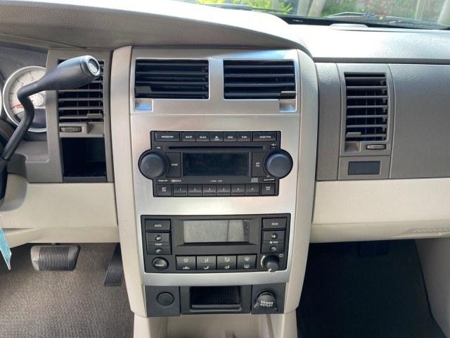 2004 Bright White /Med Slate Gray Dodge Durango Limited LOW MILES 55,294 (1D4HD58N24F) with an 4.7L V8 Magnum Engine engine, Automatic transmission, located at 4701 North Dixie Hwy, Pompano Beach, FL, 33064, (954) 422-2889, 26.240938, -80.123474 - OUR WEBPAGE FLORIDACARS1.COM HAS OVER 100 PHOTOS AND FREE CARFAX LINK 2004 Dodge Durango Limited 4 Door Wagon/Sport Utility 4.7L V8 F Gasoline 18 MPG Rear Wheel Drive Features ABS Brakes Air Conditioning Alloy Wheels AM/FM Stereo Automatic Transmission CD Audio Cruise Control Fold-Away Third Row Lea- Photo#57