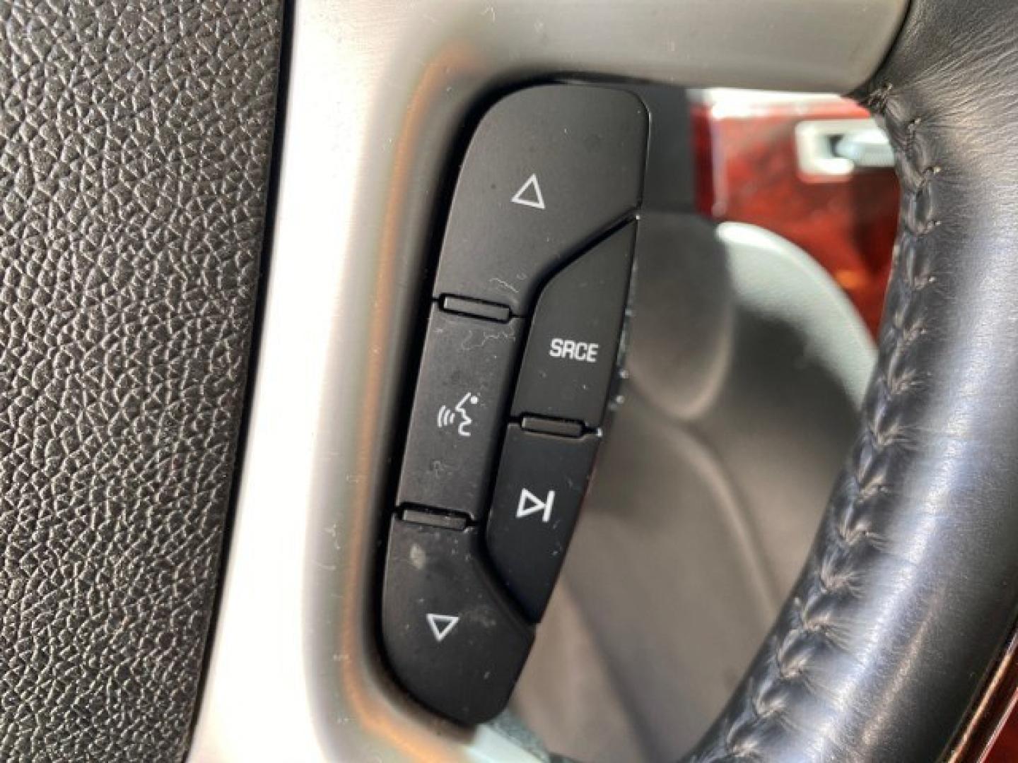 2008 Quicksilver /Ebony/Ebony Cadillac Escalade SUNROOF DVD LOW MILES 71,690 (1GYEC63848R) with an 6.2L Vortec 1000 VVT V8 SFI Engine engine, Automatic transmission, located at 4701 North Dixie Hwy, Pompano Beach, FL, 33064, (954) 422-2889, 26.240938, -80.123474 - OUR WEBPAGE FLORIDACARS1.COM HAS OVER 100 PHOTOS AND FREE CARFAX LINK 2008 Cadillac Escalade 4 Door Wagon/Sport Utility 6.2L V8 F Gasoline 19 MPG Rear Wheel Drive Features 20 Inch Plus Wheels A/C Seat(s) ABS Brakes Air Conditioning Alloy Wheels AM/FM Stereo Automatic Transmission Auxiliary Audio Inp- Photo#54