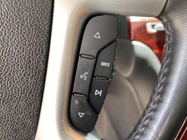2008 Quicksilver /Ebony/Ebony Cadillac Escalade SUNROOF DVD LOW MILES 71,690 (1GYEC63848R) with an 6.2L Vortec 1000 VVT V8 SFI Engine engine, Automatic transmission, located at 4701 North Dixie Hwy, Pompano Beach, FL, 33064, (954) 422-2889, 26.240938, -80.123474 - OUR WEBPAGE FLORIDACARS1.COM HAS OVER 100 PHOTOS AND FREE CARFAX LINK 2008 Cadillac Escalade 4 Door Wagon/Sport Utility 6.2L V8 F Gasoline 19 MPG Rear Wheel Drive Features 20 Inch Plus Wheels A/C Seat(s) ABS Brakes Air Conditioning Alloy Wheels AM/FM Stereo Automatic Transmission Auxiliary Audio Inp- Photo#54