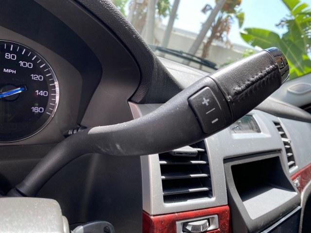 2008 Quicksilver /Ebony/Ebony Cadillac Escalade SUNROOF DVD LOW MILES 71,690 (1GYEC63848R) with an 6.2L Vortec 1000 VVT V8 SFI Engine engine, Automatic transmission, located at 4701 North Dixie Hwy, Pompano Beach, FL, 33064, (954) 422-2889, 26.240938, -80.123474 - OUR WEBPAGE FLORIDACARS1.COM HAS OVER 100 PHOTOS AND FREE CARFAX LINK 2008 Cadillac Escalade 4 Door Wagon/Sport Utility 6.2L V8 F Gasoline 19 MPG Rear Wheel Drive Features 20 Inch Plus Wheels A/C Seat(s) ABS Brakes Air Conditioning Alloy Wheels AM/FM Stereo Automatic Transmission Auxiliary Audio Inp- Photo#56