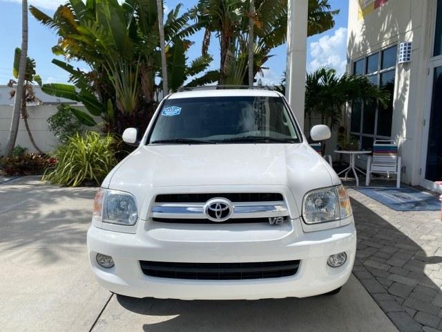 2006 Natural White /Light Charcoal Toyota Sequoia SR5 LOW MILES 84,953 4.7 v8 (5TDZT34A26S) with an 4.7L DOHC 32-Valve V8 i-Force VVT-i Engine engine, Automatic transmission, located at 4701 North Dixie Hwy, Pompano Beach, FL, 33064, (954) 422-2889, 26.240938, -80.123474 - OUR WEBPAGE FLORIDACARS1.COM HAS OVER 100 PHOTOS AND FREE CARFAX LINK 2006 Toyota Sequoia SR5 4 Door Wagon/Sport Utility 4.7L V8 F DOHC 32V Gasoline 18 MPG Rear Wheel Drive Features ABS Brakes Air Conditioning AM/FM Stereo Automatic Transmission Cassette Player CD Audio Cloth Seats Cruise Control Fo- Photo#2