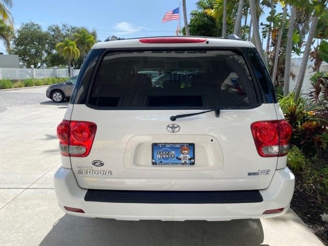 2006 Natural White /Light Charcoal Toyota Sequoia SR5 LOW MILES 84,953 4.7 v8 (5TDZT34A26S) with an 4.7L DOHC 32-Valve V8 i-Force VVT-i Engine engine, Automatic transmission, located at 4701 North Dixie Hwy, Pompano Beach, FL, 33064, (954) 422-2889, 26.240938, -80.123474 - OUR WEBPAGE FLORIDACARS1.COM HAS OVER 100 PHOTOS AND FREE CARFAX LINK 2006 Toyota Sequoia SR5 4 Door Wagon/Sport Utility 4.7L V8 F DOHC 32V Gasoline 18 MPG Rear Wheel Drive Features ABS Brakes Air Conditioning AM/FM Stereo Automatic Transmission Cassette Player CD Audio Cloth Seats Cruise Control Fo- Photo#33