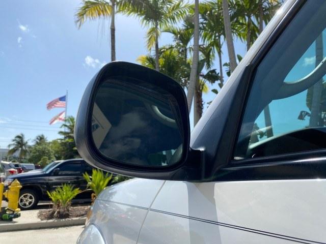 2006 Natural White /Light Charcoal Toyota Sequoia SR5 LOW MILES 84,953 4.7 v8 (5TDZT34A26S) with an 4.7L DOHC 32-Valve V8 i-Force VVT-i Engine engine, Automatic transmission, located at 4701 North Dixie Hwy, Pompano Beach, FL, 33064, (954) 422-2889, 26.240938, -80.123474 - OUR WEBPAGE FLORIDACARS1.COM HAS OVER 100 PHOTOS AND FREE CARFAX LINK 2006 Toyota Sequoia SR5 4 Door Wagon/Sport Utility 4.7L V8 F DOHC 32V Gasoline 18 MPG Rear Wheel Drive Features ABS Brakes Air Conditioning AM/FM Stereo Automatic Transmission Cassette Player CD Audio Cloth Seats Cruise Control Fo- Photo#36