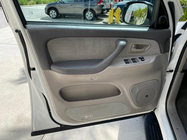 2006 Natural White /Light Charcoal Toyota Sequoia SR5 LOW MILES 84,953 4.7 v8 (5TDZT34A26S) with an 4.7L DOHC 32-Valve V8 i-Force VVT-i Engine engine, Automatic transmission, located at 4701 North Dixie Hwy, Pompano Beach, FL, 33064, (954) 422-2889, 26.240938, -80.123474 - OUR WEBPAGE FLORIDACARS1.COM HAS OVER 100 PHOTOS AND FREE CARFAX LINK 2006 Toyota Sequoia SR5 4 Door Wagon/Sport Utility 4.7L V8 F DOHC 32V Gasoline 18 MPG Rear Wheel Drive Features ABS Brakes Air Conditioning AM/FM Stereo Automatic Transmission Cassette Player CD Audio Cloth Seats Cruise Control Fo- Photo#39