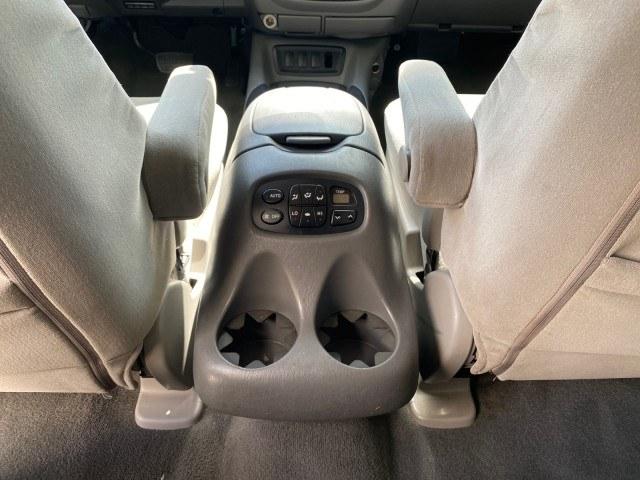 2006 Natural White /Light Charcoal Toyota Sequoia SR5 LOW MILES 84,953 4.7 v8 (5TDZT34A26S) with an 4.7L DOHC 32-Valve V8 i-Force VVT-i Engine engine, Automatic transmission, located at 4701 North Dixie Hwy, Pompano Beach, FL, 33064, (954) 422-2889, 26.240938, -80.123474 - OUR WEBPAGE FLORIDACARS1.COM HAS OVER 100 PHOTOS AND FREE CARFAX LINK 2006 Toyota Sequoia SR5 4 Door Wagon/Sport Utility 4.7L V8 F DOHC 32V Gasoline 18 MPG Rear Wheel Drive Features ABS Brakes Air Conditioning AM/FM Stereo Automatic Transmission Cassette Player CD Audio Cloth Seats Cruise Control Fo- Photo#82