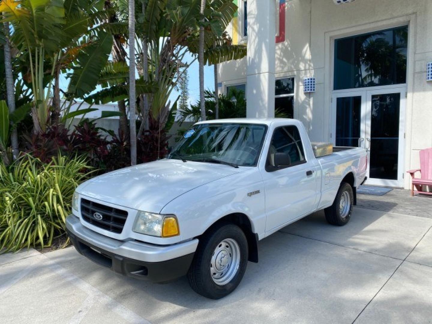 2002 Oxford White /Dark Graphite Ford Ranger XL AUTO AC LOW MILES 40,403 (1FTYR10D42T) with an 2.3L DOHC SEFI 16-Valve 4-Cyl Engine engine, Automatic transmission, located at 4701 North Dixie Hwy, Pompano Beach, FL, 33064, (954) 422-2889, 26.240938, -80.123474 - OUR WEBPAGE FLORIDACARS1.COM HAS OVER 100 PHOTOS AND FREE CARFAX LINK 2002 Ford Ranger XL Pickup 2.3L I4 F Gasoline 28 MPG Rear Wheel Drive Features ABS Brakes Air Conditioning AM/FM Stereo Automatic Transmission Vinyl Seats Power Locks Power Mirrors Power Windows 2002 Ford Ranger XL is a fantastic- Photo#28