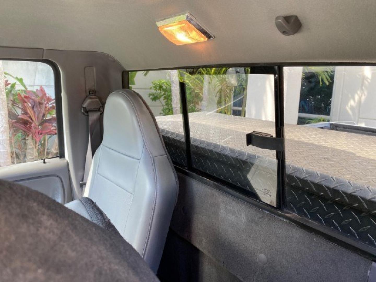 2002 Oxford White /Dark Graphite Ford Ranger XL AUTO AC LOW MILES 40,403 (1FTYR10D42T) with an 2.3L DOHC SEFI 16-Valve 4-Cyl Engine engine, Automatic transmission, located at 4701 North Dixie Hwy, Pompano Beach, FL, 33064, (954) 422-2889, 26.240938, -80.123474 - OUR WEBPAGE FLORIDACARS1.COM HAS OVER 100 PHOTOS AND FREE CARFAX LINK 2002 Ford Ranger XL Pickup 2.3L I4 F Gasoline 28 MPG Rear Wheel Drive Features ABS Brakes Air Conditioning AM/FM Stereo Automatic Transmission Vinyl Seats Power Locks Power Mirrors Power Windows 2002 Ford Ranger XL is a fantastic- Photo#66
