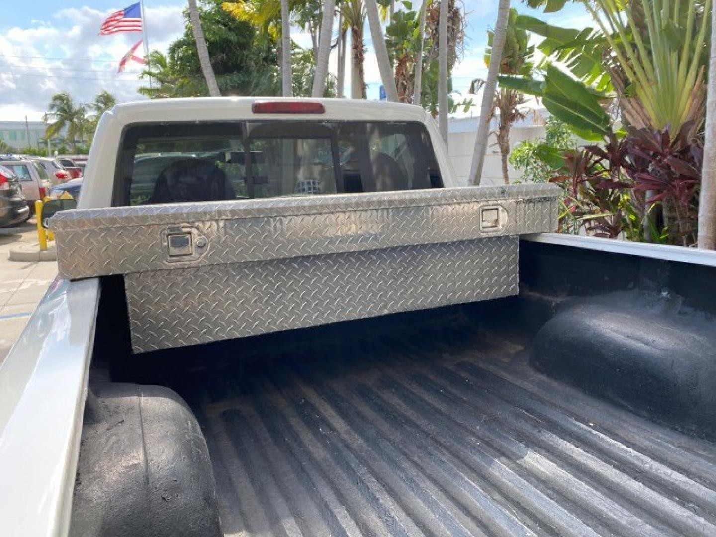2002 Oxford White /Dark Graphite Ford Ranger XL AUTO AC LOW MILES 40,403 (1FTYR10D42T) with an 2.3L DOHC SEFI 16-Valve 4-Cyl Engine engine, Automatic transmission, located at 4701 North Dixie Hwy, Pompano Beach, FL, 33064, (954) 422-2889, 26.240938, -80.123474 - OUR WEBPAGE FLORIDACARS1.COM HAS OVER 100 PHOTOS AND FREE CARFAX LINK 2002 Ford Ranger XL Pickup 2.3L I4 F Gasoline 28 MPG Rear Wheel Drive Features ABS Brakes Air Conditioning AM/FM Stereo Automatic Transmission Vinyl Seats Power Locks Power Mirrors Power Windows 2002 Ford Ranger XL is a fantastic- Photo#77