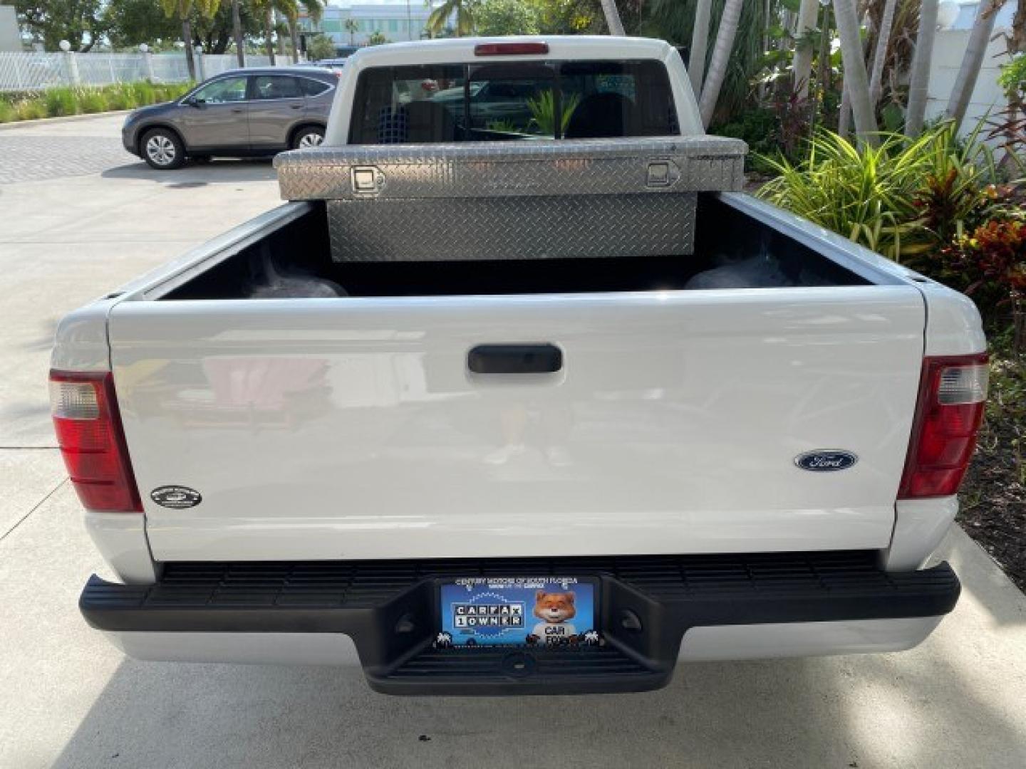 2002 Oxford White /Dark Graphite Ford Ranger XL AUTO AC LOW MILES 40,403 (1FTYR10D42T) with an 2.3L DOHC SEFI 16-Valve 4-Cyl Engine engine, Automatic transmission, located at 4701 North Dixie Hwy, Pompano Beach, FL, 33064, (954) 422-2889, 26.240938, -80.123474 - OUR WEBPAGE FLORIDACARS1.COM HAS OVER 100 PHOTOS AND FREE CARFAX LINK 2002 Ford Ranger XL Pickup 2.3L I4 F Gasoline 28 MPG Rear Wheel Drive Features ABS Brakes Air Conditioning AM/FM Stereo Automatic Transmission Vinyl Seats Power Locks Power Mirrors Power Windows 2002 Ford Ranger XL is a fantastic- Photo#81