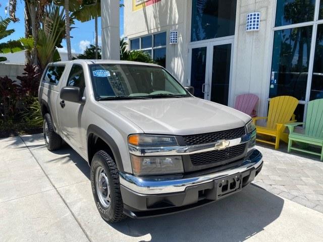 2004 Silver Birch Metallic /Medium Dark Pewter Chevrolet Colorado LS Z85 LOW MILES 37,582 4WD (1GCDT148448) with an 2.8L DOHC 4-Cyl MFI Engine engine, Automatic transmission, located at 4701 North Dixie Hwy, Pompano Beach, FL, 33064, (954) 422-2889, 26.240938, -80.123474 - OUR WEBPAGE FLORIDACARS1.COM HAS OVER 100 PHOTOS AND FREE CARFAX LINK 2004 Chevrolet Colorado LS Z85 Pickup 2.8L I4 F DOHC Gasoline 23 MPG Rear Wheel Drive w/ 4X4 Features 4WD/AWD ABS Brakes Air Conditioning AM/FM Stereo Automatic Transmission Bed Cover Cloth Seats 2004 Chevrolet Colorado LS Z85 Reg- Photo#1