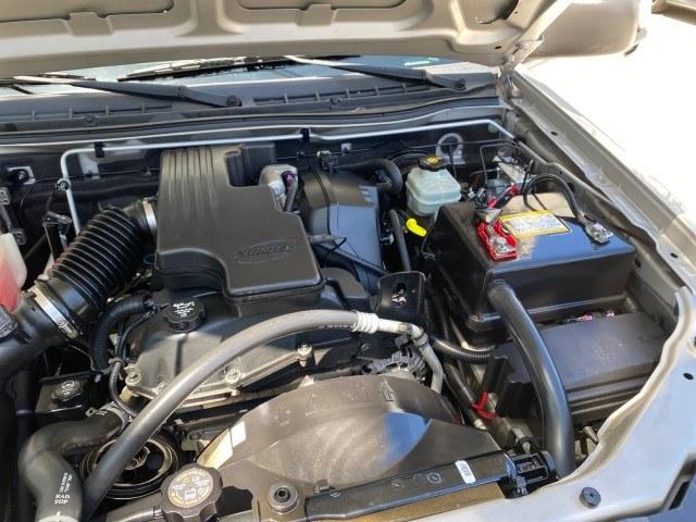2004 Silver Birch Metallic /Medium Dark Pewter Chevrolet Colorado LS Z85 LOW MILES 37,582 4WD (1GCDT148448) with an 2.8L DOHC 4-Cyl MFI Engine engine, Automatic transmission, located at 4701 North Dixie Hwy, Pompano Beach, FL, 33064, (954) 422-2889, 26.240938, -80.123474 - OUR WEBPAGE FLORIDACARS1.COM HAS OVER 100 PHOTOS AND FREE CARFAX LINK 2004 Chevrolet Colorado LS Z85 Pickup 2.8L I4 F DOHC Gasoline 23 MPG Rear Wheel Drive w/ 4X4 Features 4WD/AWD ABS Brakes Air Conditioning AM/FM Stereo Automatic Transmission Bed Cover Cloth Seats 2004 Chevrolet Colorado LS Z85 Reg- Photo#25