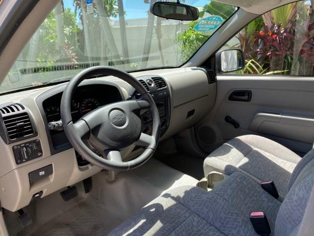 2004 Silver Birch Metallic /Medium Dark Pewter Chevrolet Colorado LS Z85 LOW MILES 37,582 4WD (1GCDT148448) with an 2.8L DOHC 4-Cyl MFI Engine engine, Automatic transmission, located at 4701 North Dixie Hwy, Pompano Beach, FL, 33064, (954) 422-2889, 26.240938, -80.123474 - OUR WEBPAGE FLORIDACARS1.COM HAS OVER 100 PHOTOS AND FREE CARFAX LINK 2004 Chevrolet Colorado LS Z85 Pickup 2.8L I4 F DOHC Gasoline 23 MPG Rear Wheel Drive w/ 4X4 Features 4WD/AWD ABS Brakes Air Conditioning AM/FM Stereo Automatic Transmission Bed Cover Cloth Seats 2004 Chevrolet Colorado LS Z85 Reg- Photo#49