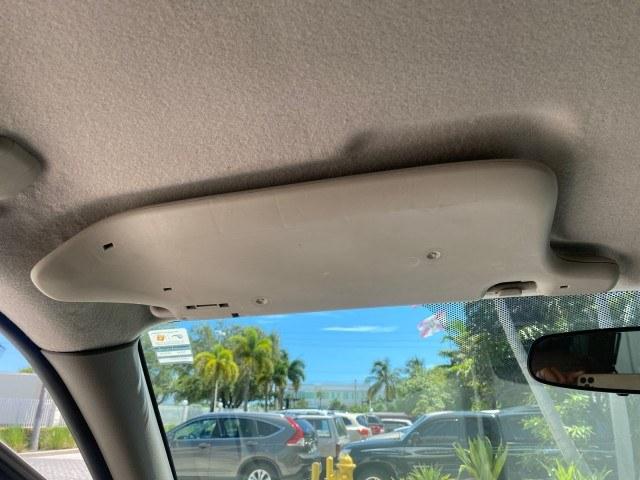 2004 Silver Birch Metallic /Medium Dark Pewter Chevrolet Colorado LS Z85 LOW MILES 37,582 4WD (1GCDT148448) with an 2.8L DOHC 4-Cyl MFI Engine engine, Automatic transmission, located at 4701 North Dixie Hwy, Pompano Beach, FL, 33064, (954) 422-2889, 26.240938, -80.123474 - OUR WEBPAGE FLORIDACARS1.COM HAS OVER 100 PHOTOS AND FREE CARFAX LINK 2004 Chevrolet Colorado LS Z85 Pickup 2.8L I4 F DOHC Gasoline 23 MPG Rear Wheel Drive w/ 4X4 Features 4WD/AWD ABS Brakes Air Conditioning AM/FM Stereo Automatic Transmission Bed Cover Cloth Seats 2004 Chevrolet Colorado LS Z85 Reg- Photo#64