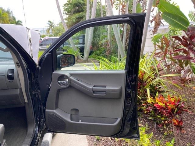 2009 Super Black /Steel Nissan Xterra S LOW MILES 50,980 1 OWNER 4WD (5N1AN08W69C) with an 4.0L V6 Cylinder Engine engine, Automatic transmission, located at 4701 North Dixie Hwy, Pompano Beach, FL, 33064, (954) 422-2889, 26.240938, -80.123474 - OUR WEBPAGE FLORIDACARS1.COM HAS OVER 100 PHOTOS AND FREE CARFAX LINK 2009 Nissan Xterra S 1 OWNER MANUAL TRANSMISSION 4 Door Wagon/Sport Utility 4.0L V6 F DOHC 24V Gasoline 20 MPG Rear Wheel Drive w/ 4X4 Features 4WD/AWD ABS Brakes Air Conditioning Alloy Wheels AM/FM Stereo Automatic Transmission A- Photo#11
