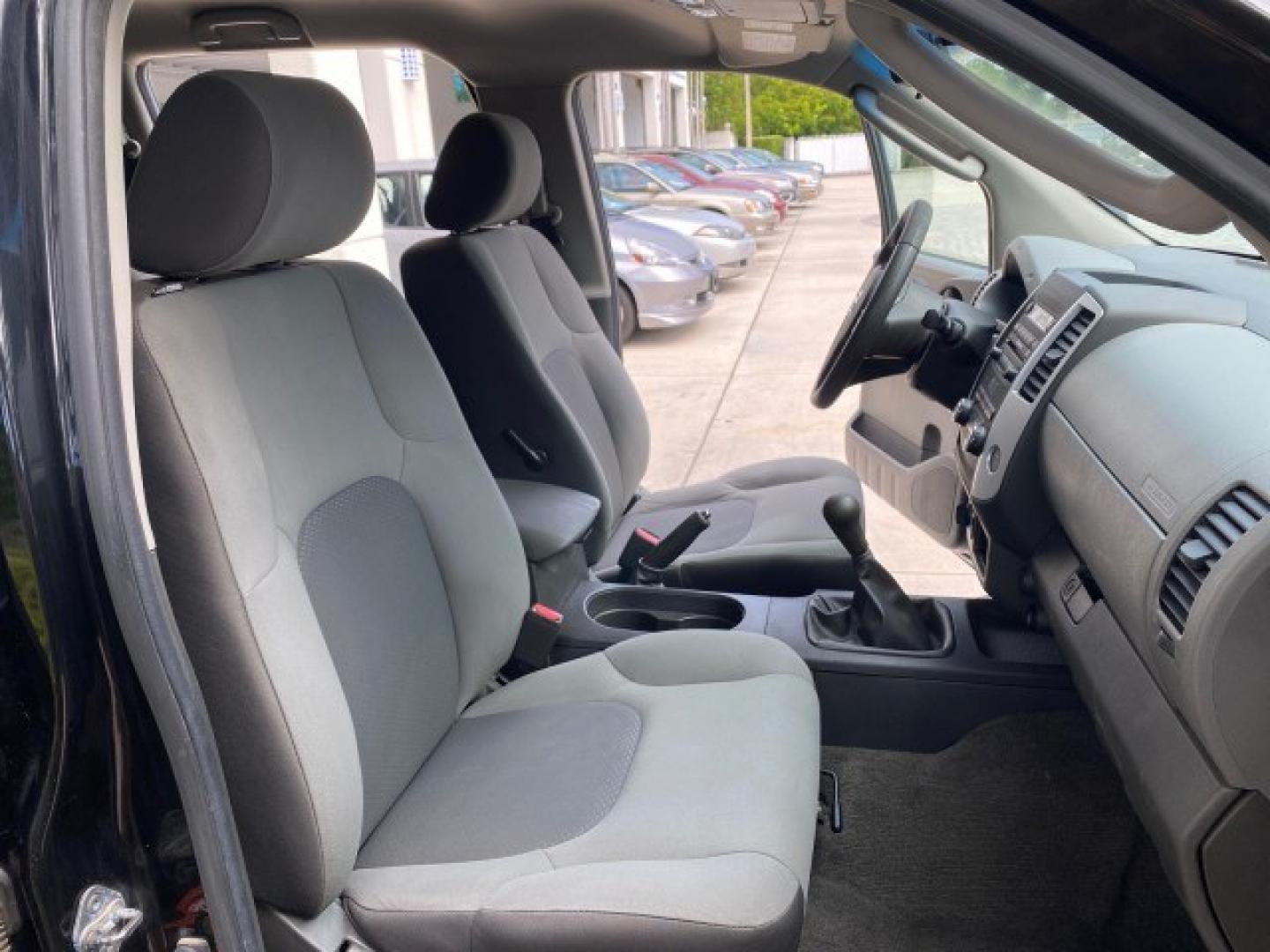 2009 Super Black /Steel Nissan Xterra 6 SPDLOW MILES 50,980 1 OWNER 4WD (5N1AN08W69C) with an 4.0L V6 Cylinder Engine engine, Manual transmission, located at 4701 North Dixie Hwy, Pompano Beach, FL, 33064, (954) 422-2889, 26.240938, -80.123474 - OUR WEBPAGE FLORIDACARS1.COM HAS OVER 100 PHOTOS AND FREE CARFAX LINK 2009 Nissan Xterra S 1 OWNER MANUAL TRANSMISSION 4 Door Wagon/Sport Utility 4.0L V6 F DOHC 24V Gasoline 20 MPG Rear Wheel Drive w/ 4X4 Features 4WD/AWD ABS Brakes Air Conditioning Alloy Wheels AM/FM Stereo Automatic Transmission A- Photo#12