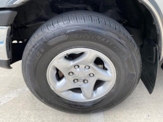 2002 Desert Sand Metallic /Gray Toyota Tundra SR5 LOW MILES 94,632 1 OWNER (5TBRN34102S) with an 3.4L DOHC EFI 24-Valve V6 Engine engine, Automatic transmission, located at 4701 North Dixie Hwy, Pompano Beach, FL, 33064, (954) 422-2889, 26.240938, -80.123474 - OUR WEBPAGE FLORIDACARS1.COM HAS OVER 100 PHOTOS AND FREE CARFAX LINK 2002 Toyota Tundra SR5 1 OWNER 4 Door Extended Cab Pickup 3.4L V6 F DOHC 24V Gasoline 16 MPG Rear Wheel Drive Features Air Conditioning AM/FM Stereo Automatic Transmission Bed Liner Cassette Player CD Audio Cloth Seats Cruise Cont- Photo#18