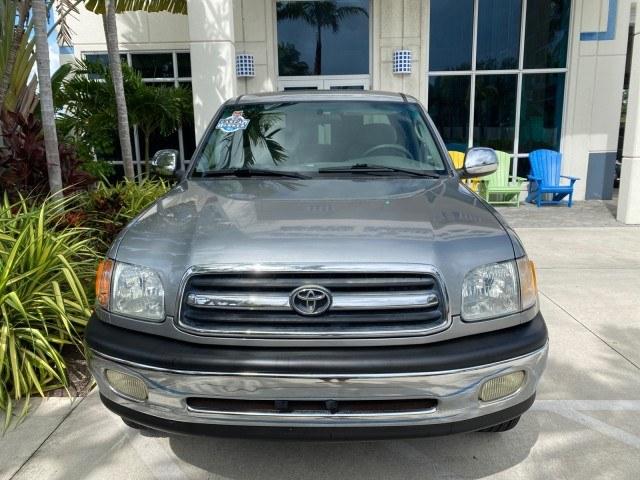 2002 Desert Sand Metallic /Gray Toyota Tundra SR5 LOW MILES 94,632 1 OWNER (5TBRN34102S) with an 3.4L DOHC EFI 24-Valve V6 Engine engine, Automatic transmission, located at 4701 North Dixie Hwy, Pompano Beach, FL, 33064, (954) 422-2889, 26.240938, -80.123474 - OUR WEBPAGE FLORIDACARS1.COM HAS OVER 100 PHOTOS AND FREE CARFAX LINK 2002 Toyota Tundra SR5 1 OWNER 4 Door Extended Cab Pickup 3.4L V6 F DOHC 24V Gasoline 16 MPG Rear Wheel Drive Features Air Conditioning AM/FM Stereo Automatic Transmission Bed Liner Cassette Player CD Audio Cloth Seats Cruise Cont- Photo#26