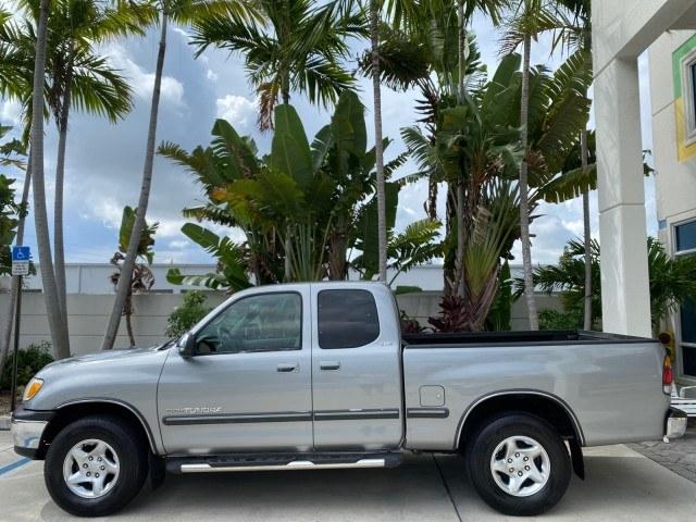 2002 Desert Sand Metallic /Gray Toyota Tundra SR5 LOW MILES 94,632 1 OWNER (5TBRN34102S) with an 3.4L DOHC EFI 24-Valve V6 Engine engine, Automatic transmission, located at 4701 North Dixie Hwy, Pompano Beach, FL, 33064, (954) 422-2889, 26.240938, -80.123474 - OUR WEBPAGE FLORIDACARS1.COM HAS OVER 100 PHOTOS AND FREE CARFAX LINK 2002 Toyota Tundra SR5 1 OWNER 4 Door Extended Cab Pickup 3.4L V6 F DOHC 24V Gasoline 16 MPG Rear Wheel Drive Features Air Conditioning AM/FM Stereo Automatic Transmission Bed Liner Cassette Player CD Audio Cloth Seats Cruise Cont- Photo#30
