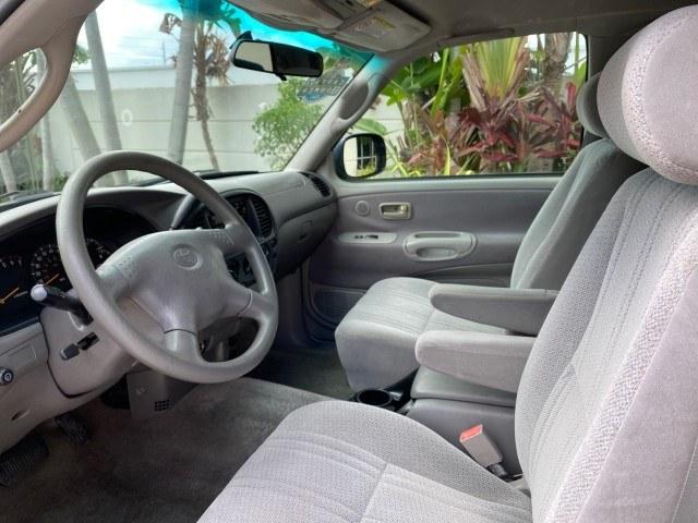 2002 Desert Sand Metallic /Gray Toyota Tundra SR5 LOW MILES 94,632 1 OWNER (5TBRN34102S) with an 3.4L DOHC EFI 24-Valve V6 Engine engine, Automatic transmission, located at 4701 North Dixie Hwy, Pompano Beach, FL, 33064, (954) 422-2889, 26.240938, -80.123474 - OUR WEBPAGE FLORIDACARS1.COM HAS OVER 100 PHOTOS AND FREE CARFAX LINK 2002 Toyota Tundra SR5 1 OWNER 4 Door Extended Cab Pickup 3.4L V6 F DOHC 24V Gasoline 16 MPG Rear Wheel Drive Features Air Conditioning AM/FM Stereo Automatic Transmission Bed Liner Cassette Player CD Audio Cloth Seats Cruise Cont- Photo#46