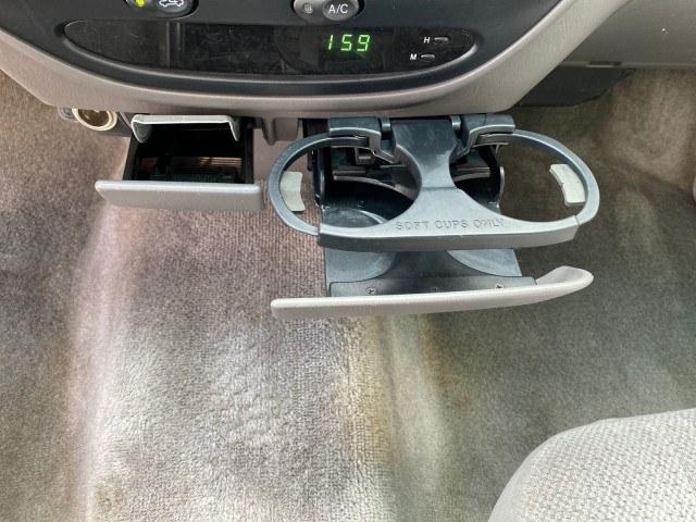 2002 Desert Sand Metallic /Gray Toyota Tundra SR5 LOW MILES 94,632 1 OWNER (5TBRN34102S) with an 3.4L DOHC EFI 24-Valve V6 Engine engine, Automatic transmission, located at 4701 North Dixie Hwy, Pompano Beach, FL, 33064, (954) 422-2889, 26.240938, -80.123474 - OUR WEBPAGE FLORIDACARS1.COM HAS OVER 100 PHOTOS AND FREE CARFAX LINK 2002 Toyota Tundra SR5 1 OWNER 4 Door Extended Cab Pickup 3.4L V6 F DOHC 24V Gasoline 16 MPG Rear Wheel Drive Features Air Conditioning AM/FM Stereo Automatic Transmission Bed Liner Cassette Player CD Audio Cloth Seats Cruise Cont- Photo#64