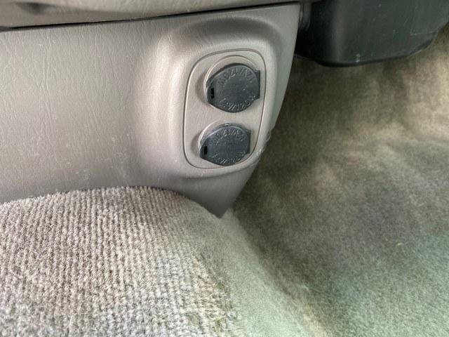 2002 Desert Sand Metallic /Gray Toyota Tundra SR5 LOW MILES 94,632 1 OWNER (5TBRN34102S) with an 3.4L DOHC EFI 24-Valve V6 Engine engine, Automatic transmission, located at 4701 North Dixie Hwy, Pompano Beach, FL, 33064, (954) 422-2889, 26.240938, -80.123474 - OUR WEBPAGE FLORIDACARS1.COM HAS OVER 100 PHOTOS AND FREE CARFAX LINK 2002 Toyota Tundra SR5 1 OWNER 4 Door Extended Cab Pickup 3.4L V6 F DOHC 24V Gasoline 16 MPG Rear Wheel Drive Features Air Conditioning AM/FM Stereo Automatic Transmission Bed Liner Cassette Player CD Audio Cloth Seats Cruise Cont- Photo#65