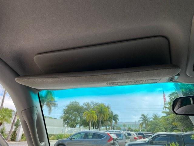 2002 Desert Sand Metallic /Gray Toyota Tundra SR5 LOW MILES 94,632 1 OWNER (5TBRN34102S) with an 3.4L DOHC EFI 24-Valve V6 Engine engine, Automatic transmission, located at 4701 North Dixie Hwy, Pompano Beach, FL, 33064, (954) 422-2889, 26.240938, -80.123474 - OUR WEBPAGE FLORIDACARS1.COM HAS OVER 100 PHOTOS AND FREE CARFAX LINK 2002 Toyota Tundra SR5 1 OWNER 4 Door Extended Cab Pickup 3.4L V6 F DOHC 24V Gasoline 16 MPG Rear Wheel Drive Features Air Conditioning AM/FM Stereo Automatic Transmission Bed Liner Cassette Player CD Audio Cloth Seats Cruise Cont- Photo#68