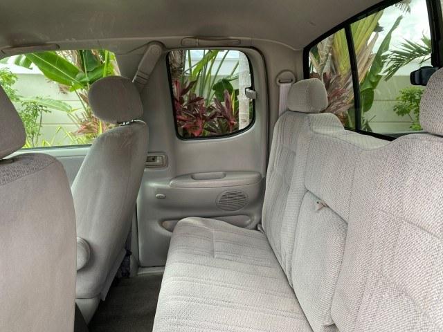 2002 Desert Sand Metallic /Gray Toyota Tundra SR5 LOW MILES 94,632 1 OWNER (5TBRN34102S) with an 3.4L DOHC EFI 24-Valve V6 Engine engine, Automatic transmission, located at 4701 North Dixie Hwy, Pompano Beach, FL, 33064, (954) 422-2889, 26.240938, -80.123474 - OUR WEBPAGE FLORIDACARS1.COM HAS OVER 100 PHOTOS AND FREE CARFAX LINK 2002 Toyota Tundra SR5 1 OWNER 4 Door Extended Cab Pickup 3.4L V6 F DOHC 24V Gasoline 16 MPG Rear Wheel Drive Features Air Conditioning AM/FM Stereo Automatic Transmission Bed Liner Cassette Player CD Audio Cloth Seats Cruise Cont- Photo#79