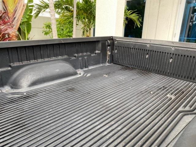 2002 Desert Sand Metallic /Gray Toyota Tundra SR5 LOW MILES 94,632 1 OWNER (5TBRN34102S) with an 3.4L DOHC EFI 24-Valve V6 Engine engine, Automatic transmission, located at 4701 North Dixie Hwy, Pompano Beach, FL, 33064, (954) 422-2889, 26.240938, -80.123474 - OUR WEBPAGE FLORIDACARS1.COM HAS OVER 100 PHOTOS AND FREE CARFAX LINK 2002 Toyota Tundra SR5 1 OWNER 4 Door Extended Cab Pickup 3.4L V6 F DOHC 24V Gasoline 16 MPG Rear Wheel Drive Features Air Conditioning AM/FM Stereo Automatic Transmission Bed Liner Cassette Player CD Audio Cloth Seats Cruise Cont- Photo#94