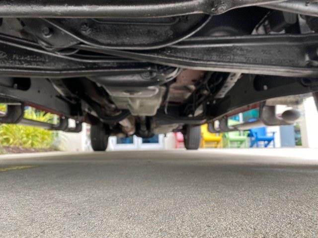 2001 Red /Medium Graphite Ford Super Duty F-250 7.3 TURBO DIESEL XL 1 OWNER (3FTNX20F31M) with an 7.3L DI V8 Turbo-Diesel Power Stroke Engine engine, Automatic transmission, located at 4701 North Dixie Hwy, Pompano Beach, FL, 33064, (954) 422-2889, 26.240938, -80.123474 - OUR WEBPAGE FLORIDACARS1.COM HAS OVER 100 PHOTOS AND FREE CARFAX LINK 2001 Ford F-250 Super Duty Lariat 1 OWNER 4 Door Extended Cab Pickup 7.3L V8 F Diesel Rear Wheel Drive Features ABS Brakes Air Conditioning Alloy Wheels AM/FM Stereo Automatic Transmission CD Audio Cruise Control Cloth Seats Overh- Photo#21
