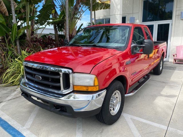2001 Red /Medium Graphite Ford Super Duty F-250 7.3 TURBO DIESEL XL 1 OWNER (3FTNX20F31M) with an 7.3L DI V8 Turbo-Diesel Power Stroke Engine engine, Automatic transmission, located at 4701 North Dixie Hwy, Pompano Beach, FL, 33064, (954) 422-2889, 26.240938, -80.123474 - OUR WEBPAGE FLORIDACARS1.COM HAS OVER 100 PHOTOS AND FREE CARFAX LINK 2001 Ford F-250 Super Duty Lariat 1 OWNER 4 Door Extended Cab Pickup 7.3L V8 F Diesel Rear Wheel Drive Features ABS Brakes Air Conditioning Alloy Wheels AM/FM Stereo Automatic Transmission CD Audio Cruise Control Cloth Seats Overh- Photo#28