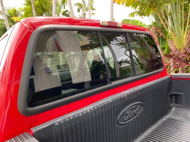 2001 Red /Medium Graphite Ford Super Duty F-250 7.3 TURBO DIESEL XL 1 OWNER (3FTNX20F31M) with an 7.3L DI V8 Turbo-Diesel Power Stroke Engine engine, Automatic transmission, located at 4701 North Dixie Hwy, Pompano Beach, FL, 33064, (954) 422-2889, 26.240938, -80.123474 - OUR WEBPAGE FLORIDACARS1.COM HAS OVER 100 PHOTOS AND FREE CARFAX LINK 2001 Ford F-250 Super Duty Lariat 1 OWNER 4 Door Extended Cab Pickup 7.3L V8 F Diesel Rear Wheel Drive Features ABS Brakes Air Conditioning Alloy Wheels AM/FM Stereo Automatic Transmission CD Audio Cruise Control Cloth Seats Overh- Photo#83
