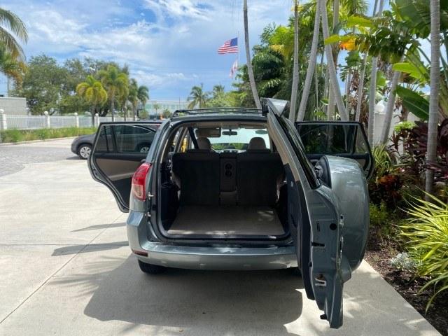 2006 Light Green Metallic /Ash Toyota RAV4 4X4Limited LOW MILES 67,531 (JTMBD31V766) with an 2.4L DOHC SFI 16-Valve VVT-i 4-Cyl Engine engine, Automatic transmission, located at 4701 North Dixie Hwy, Pompano Beach, FL, 33064, (954) 422-2889, 26.240938, -80.123474 - OUR WEBPAGE FLORIDACARS1.COM HAS OVER 100 PHOTOS AND FREE CARFAX LINK 2006 Toyota Rav4 Limited 4WD/AWD 4 Door Wagon/Sport Utility 2.4L I4 F DOHC 16V Gasoline 23 MPG All Wheel Drive Features 4WD/AWD ABS Brakes Air Conditioning Alloy Wheels AM/FM Stereo Automatic Transmission CD Audio Cloth Seats Crui- Photo#15