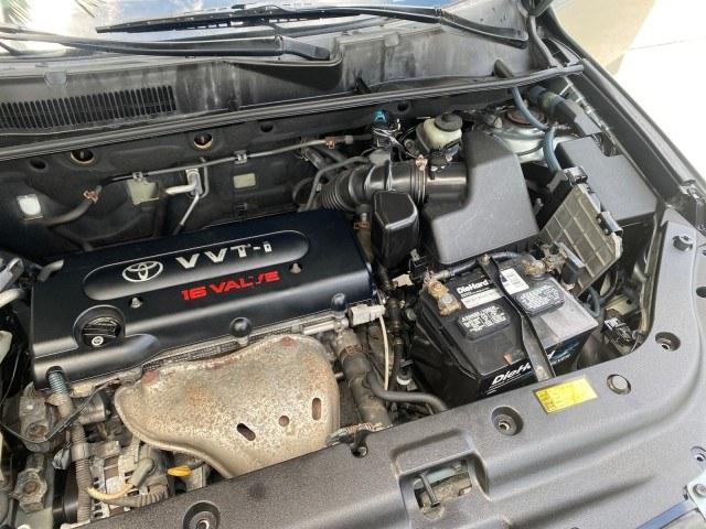 2006 Light Green Metallic /Ash Toyota RAV4 4X4Limited LOW MILES 67,531 (JTMBD31V766) with an 2.4L DOHC SFI 16-Valve VVT-i 4-Cyl Engine engine, Automatic transmission, located at 4701 North Dixie Hwy, Pompano Beach, FL, 33064, (954) 422-2889, 26.240938, -80.123474 - OUR WEBPAGE FLORIDACARS1.COM HAS OVER 100 PHOTOS AND FREE CARFAX LINK 2006 Toyota Rav4 Limited 4WD/AWD 4 Door Wagon/Sport Utility 2.4L I4 F DOHC 16V Gasoline 23 MPG All Wheel Drive Features 4WD/AWD ABS Brakes Air Conditioning Alloy Wheels AM/FM Stereo Automatic Transmission CD Audio Cloth Seats Crui- Photo#25