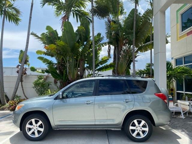 2006 Light Green Metallic /Ash Toyota RAV4 4X4Limited LOW MILES 67,531 (JTMBD31V766) with an 2.4L DOHC SFI 16-Valve VVT-i 4-Cyl Engine engine, Automatic transmission, located at 4701 North Dixie Hwy, Pompano Beach, FL, 33064, (954) 422-2889, 26.240938, -80.123474 - OUR WEBPAGE FLORIDACARS1.COM HAS OVER 100 PHOTOS AND FREE CARFAX LINK 2006 Toyota Rav4 Limited 4WD/AWD 4 Door Wagon/Sport Utility 2.4L I4 F DOHC 16V Gasoline 23 MPG All Wheel Drive Features 4WD/AWD ABS Brakes Air Conditioning Alloy Wheels AM/FM Stereo Automatic Transmission CD Audio Cloth Seats Crui- Photo#31