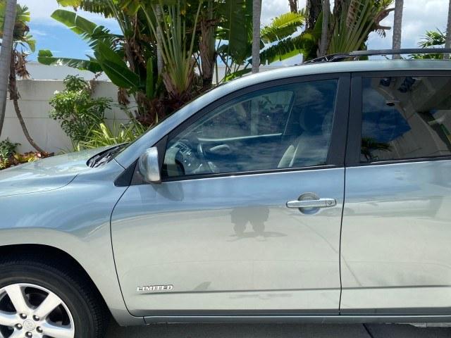 2006 Light Green Metallic /Ash Toyota RAV4 4X4Limited LOW MILES 67,531 (JTMBD31V766) with an 2.4L DOHC SFI 16-Valve VVT-i 4-Cyl Engine engine, Automatic transmission, located at 4701 North Dixie Hwy, Pompano Beach, FL, 33064, (954) 422-2889, 26.240938, -80.123474 - OUR WEBPAGE FLORIDACARS1.COM HAS OVER 100 PHOTOS AND FREE CARFAX LINK 2006 Toyota Rav4 Limited 4WD/AWD 4 Door Wagon/Sport Utility 2.4L I4 F DOHC 16V Gasoline 23 MPG All Wheel Drive Features 4WD/AWD ABS Brakes Air Conditioning Alloy Wheels AM/FM Stereo Automatic Transmission CD Audio Cloth Seats Crui- Photo#37