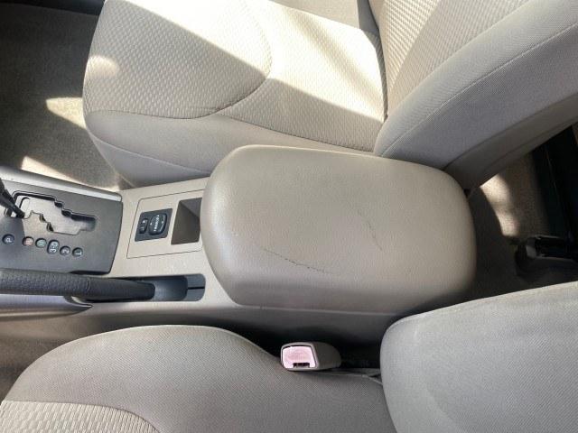 2006 Light Green Metallic /Ash Toyota RAV4 4X4Limited LOW MILES 67,531 (JTMBD31V766) with an 2.4L DOHC SFI 16-Valve VVT-i 4-Cyl Engine engine, Automatic transmission, located at 4701 North Dixie Hwy, Pompano Beach, FL, 33064, (954) 422-2889, 26.240938, -80.123474 - OUR WEBPAGE FLORIDACARS1.COM HAS OVER 100 PHOTOS AND FREE CARFAX LINK 2006 Toyota Rav4 Limited 4WD/AWD 4 Door Wagon/Sport Utility 2.4L I4 F DOHC 16V Gasoline 23 MPG All Wheel Drive Features 4WD/AWD ABS Brakes Air Conditioning Alloy Wheels AM/FM Stereo Automatic Transmission CD Audio Cloth Seats Crui- Photo#67
