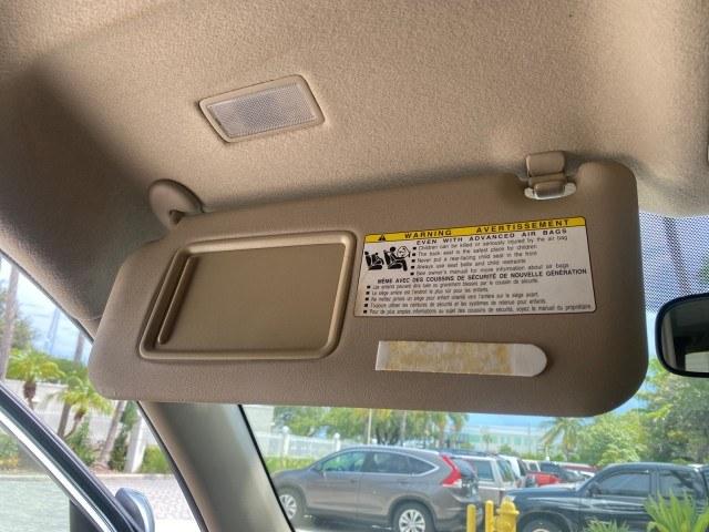 2006 Light Green Metallic /Ash Toyota RAV4 4X4Limited LOW MILES 67,531 (JTMBD31V766) with an 2.4L DOHC SFI 16-Valve VVT-i 4-Cyl Engine engine, Automatic transmission, located at 4701 North Dixie Hwy, Pompano Beach, FL, 33064, (954) 422-2889, 26.240938, -80.123474 - OUR WEBPAGE FLORIDACARS1.COM HAS OVER 100 PHOTOS AND FREE CARFAX LINK 2006 Toyota Rav4 Limited 4WD/AWD 4 Door Wagon/Sport Utility 2.4L I4 F DOHC 16V Gasoline 23 MPG All Wheel Drive Features 4WD/AWD ABS Brakes Air Conditioning Alloy Wheels AM/FM Stereo Automatic Transmission CD Audio Cloth Seats Crui- Photo#70