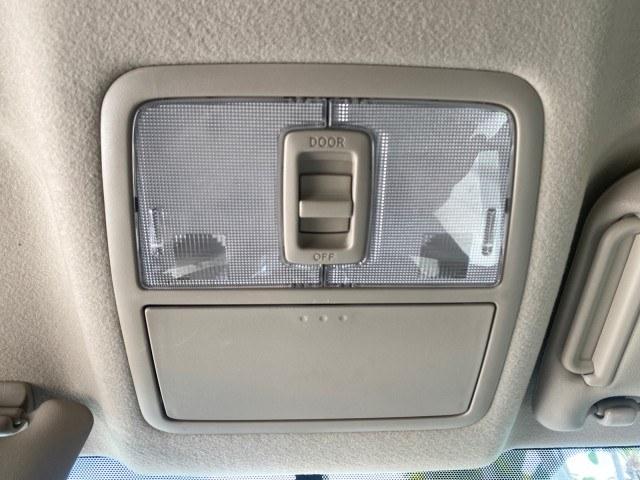 2006 Light Green Metallic /Ash Toyota RAV4 4X4Limited LOW MILES 67,531 (JTMBD31V766) with an 2.4L DOHC SFI 16-Valve VVT-i 4-Cyl Engine engine, Automatic transmission, located at 4701 North Dixie Hwy, Pompano Beach, FL, 33064, (954) 422-2889, 26.240938, -80.123474 - OUR WEBPAGE FLORIDACARS1.COM HAS OVER 100 PHOTOS AND FREE CARFAX LINK 2006 Toyota Rav4 Limited 4WD/AWD 4 Door Wagon/Sport Utility 2.4L I4 F DOHC 16V Gasoline 23 MPG All Wheel Drive Features 4WD/AWD ABS Brakes Air Conditioning Alloy Wheels AM/FM Stereo Automatic Transmission CD Audio Cloth Seats Crui- Photo#72