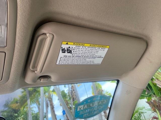 2006 Light Green Metallic /Ash Toyota RAV4 4X4Limited LOW MILES 67,531 (JTMBD31V766) with an 2.4L DOHC SFI 16-Valve VVT-i 4-Cyl Engine engine, Automatic transmission, located at 4701 North Dixie Hwy, Pompano Beach, FL, 33064, (954) 422-2889, 26.240938, -80.123474 - OUR WEBPAGE FLORIDACARS1.COM HAS OVER 100 PHOTOS AND FREE CARFAX LINK 2006 Toyota Rav4 Limited 4WD/AWD 4 Door Wagon/Sport Utility 2.4L I4 F DOHC 16V Gasoline 23 MPG All Wheel Drive Features 4WD/AWD ABS Brakes Air Conditioning Alloy Wheels AM/FM Stereo Automatic Transmission CD Audio Cloth Seats Crui- Photo#73