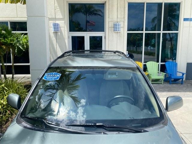 2006 Light Green Metallic /Ash Toyota RAV4 4X4Limited LOW MILES 67,531 (JTMBD31V766) with an 2.4L DOHC SFI 16-Valve VVT-i 4-Cyl Engine engine, Automatic transmission, located at 4701 North Dixie Hwy, Pompano Beach, FL, 33064, (954) 422-2889, 26.240938, -80.123474 - OUR WEBPAGE FLORIDACARS1.COM HAS OVER 100 PHOTOS AND FREE CARFAX LINK 2006 Toyota Rav4 Limited 4WD/AWD 4 Door Wagon/Sport Utility 2.4L I4 F DOHC 16V Gasoline 23 MPG All Wheel Drive Features 4WD/AWD ABS Brakes Air Conditioning Alloy Wheels AM/FM Stereo Automatic Transmission CD Audio Cloth Seats Crui- Photo#96