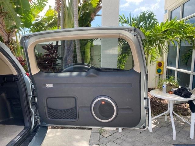 2006 Light Green Metallic /Ash Toyota RAV4 4X4Limited LOW MILES 67,531 (JTMBD31V766) with an 2.4L DOHC SFI 16-Valve VVT-i 4-Cyl Engine engine, Automatic transmission, located at 4701 North Dixie Hwy, Pompano Beach, FL, 33064, (954) 422-2889, 26.240938, -80.123474 - OUR WEBPAGE FLORIDACARS1.COM HAS OVER 100 PHOTOS AND FREE CARFAX LINK 2006 Toyota Rav4 Limited 4WD/AWD 4 Door Wagon/Sport Utility 2.4L I4 F DOHC 16V Gasoline 23 MPG All Wheel Drive Features 4WD/AWD ABS Brakes Air Conditioning Alloy Wheels AM/FM Stereo Automatic Transmission CD Audio Cloth Seats Crui- Photo#99