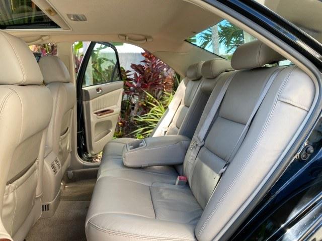 2005 Black /Taupe Toyota Camry XLE LOW MILES 76,231 1 OWNER (4T1BF32K25U) with an 3.0L DOHC MPFI Vvti 24-Valve V6 Engine engine, Automatic transmission, located at 4701 North Dixie Hwy, Pompano Beach, FL, 33064, (954) 422-2889, 26.240938, -80.123474 - OUR WEBPAGE FLORIDACARS1.COM HAS OVER 100 PHOTOS AND FREE CARFAX LINK 2005 Toyota Camry XLE V6 1 OWNER Sedan 4 DR 3.0L V6 F DOHC 24V Gasoline 28 MPG Front Wheel Drive Features ABS Brakes Air Conditioning Alloy Wheels AM/FM Stereo Automatic Transmission Cassette Player CD Audio Cruise Control JBL Sou- Photo#14