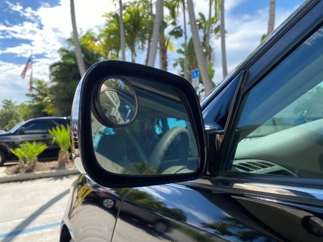 2005 Black /Taupe Toyota Camry XLE LOW MILES 76,231 1 OWNER (4T1BF32K25U) with an 3.0L DOHC MPFI Vvti 24-Valve V6 Engine engine, Automatic transmission, located at 4701 North Dixie Hwy, Pompano Beach, FL, 33064, (954) 422-2889, 26.240938, -80.123474 - OUR WEBPAGE FLORIDACARS1.COM HAS OVER 100 PHOTOS AND FREE CARFAX LINK 2005 Toyota Camry XLE V6 1 OWNER Sedan 4 DR 3.0L V6 F DOHC 24V Gasoline 28 MPG Front Wheel Drive Features ABS Brakes Air Conditioning Alloy Wheels AM/FM Stereo Automatic Transmission Cassette Player CD Audio Cruise Control JBL Sou- Photo#39