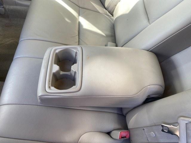 2005 Black /Taupe Toyota Camry XLE LOW MILES 76,231 1 OWNER (4T1BF32K25U) with an 3.0L DOHC MPFI Vvti 24-Valve V6 Engine engine, Automatic transmission, located at 4701 North Dixie Hwy, Pompano Beach, FL, 33064, (954) 422-2889, 26.240938, -80.123474 - OUR WEBPAGE FLORIDACARS1.COM HAS OVER 100 PHOTOS AND FREE CARFAX LINK 2005 Toyota Camry XLE V6 1 OWNER Sedan 4 DR 3.0L V6 F DOHC 24V Gasoline 28 MPG Front Wheel Drive Features ABS Brakes Air Conditioning Alloy Wheels AM/FM Stereo Automatic Transmission Cassette Player CD Audio Cruise Control JBL Sou- Photo#90