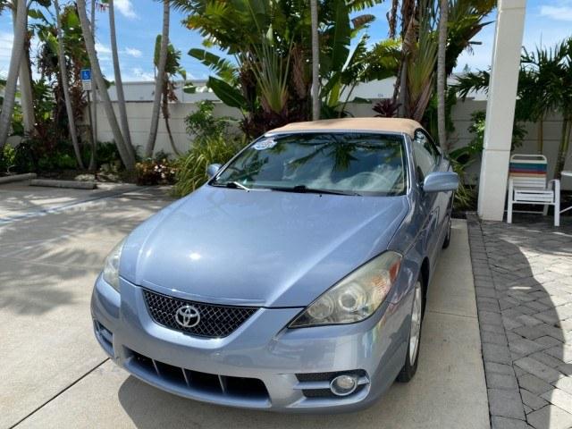 2007 Cosmic Blue Metallic /Ivory Toyota Camry Solara SLE LOW MILES 39,944 1 OWNER (4T1FA38P97U) with an 3.3L DOHC SMPI VVT-i 24-Valve V6 Engine engine, Automatic transmission, located at 4701 North Dixie Hwy, Pompano Beach, FL, 33064, (954) 422-2889, 26.240938, -80.123474 - OUR WEBPAGE FLORIDACARS1.COM HAS OVER 100 PHOTOS AND FREE CARFAX LINK 2007 Toyota Camry Solara SLE V6 1 OWNER Convertible 3.3L V6 F DOHC 24V Gasoline 29 MPG Front Wheel Drive Features ABS Brakes Air Conditioning Alloy Wheels AM/FM Stereo Automatic Transmission Auxiliary Audio Input Bluetooth Technol- Photo#3