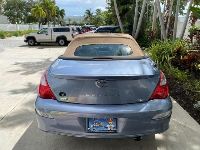 2007 Cosmic Blue Metallic /Ivory Toyota Camry Solara SLE LOW MILES 39,944 1 OWNER (4T1FA38P97U) with an 3.3L DOHC SMPI VVT-i 24-Valve V6 Engine engine, Automatic transmission, located at 4701 North Dixie Hwy, Pompano Beach, FL, 33064, (954) 422-2889, 26.240938, -80.123474 - OUR WEBPAGE FLORIDACARS1.COM HAS OVER 100 PHOTOS AND FREE CARFAX LINK 2007 Toyota Camry Solara SLE V6 1 OWNER Convertible 3.3L V6 F DOHC 24V Gasoline 29 MPG Front Wheel Drive Features ABS Brakes Air Conditioning Alloy Wheels AM/FM Stereo Automatic Transmission Auxiliary Audio Input Bluetooth Technol- Photo#42