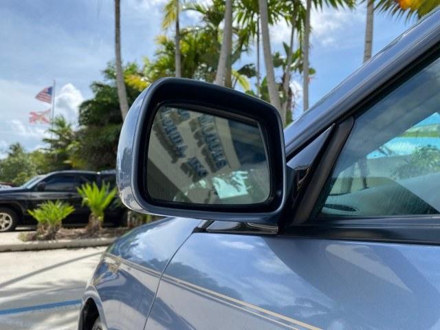 2007 Cosmic Blue Metallic /Ivory Toyota Camry Solara SLE LOW MILES 39,944 1 OWNER (4T1FA38P97U) with an 3.3L DOHC SMPI VVT-i 24-Valve V6 Engine engine, Automatic transmission, located at 4701 North Dixie Hwy, Pompano Beach, FL, 33064, (954) 422-2889, 26.240938, -80.123474 - OUR WEBPAGE FLORIDACARS1.COM HAS OVER 100 PHOTOS AND FREE CARFAX LINK 2007 Toyota Camry Solara SLE V6 1 OWNER Convertible 3.3L V6 F DOHC 24V Gasoline 29 MPG Front Wheel Drive Features ABS Brakes Air Conditioning Alloy Wheels AM/FM Stereo Automatic Transmission Auxiliary Audio Input Bluetooth Technol- Photo#59