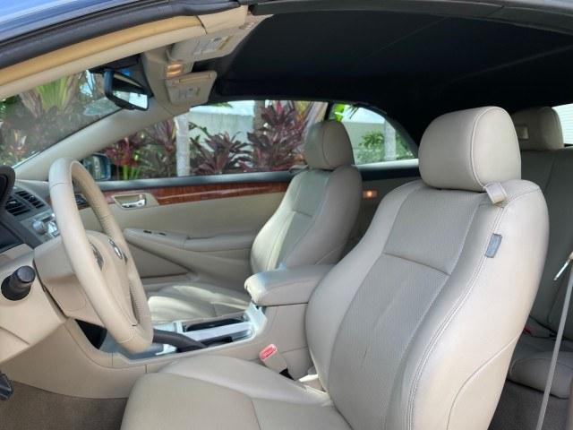 2007 Cosmic Blue Metallic /Ivory Toyota Camry Solara SLE LOW MILES 39,944 1 OWNER (4T1FA38P97U) with an 3.3L DOHC SMPI VVT-i 24-Valve V6 Engine engine, Automatic transmission, located at 4701 North Dixie Hwy, Pompano Beach, FL, 33064, (954) 422-2889, 26.240938, -80.123474 - OUR WEBPAGE FLORIDACARS1.COM HAS OVER 100 PHOTOS AND FREE CARFAX LINK 2007 Toyota Camry Solara SLE V6 1 OWNER Convertible 3.3L V6 F DOHC 24V Gasoline 29 MPG Front Wheel Drive Features ABS Brakes Air Conditioning Alloy Wheels AM/FM Stereo Automatic Transmission Auxiliary Audio Input Bluetooth Technol- Photo#62